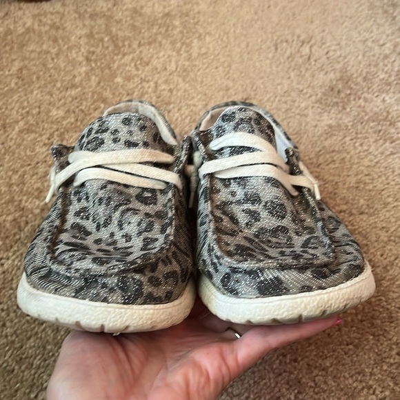 Gypsy Jazz Leopard Slip Ons - Picture 3 of 7